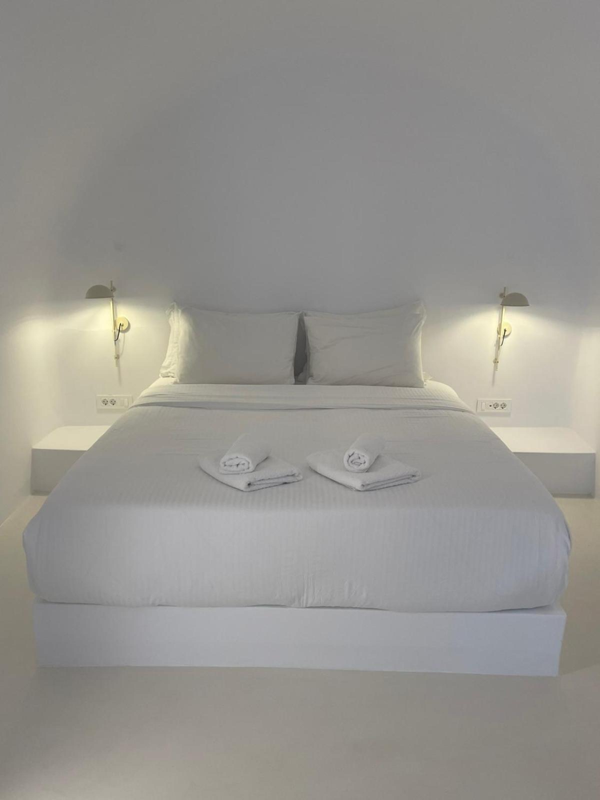 Aesthesis Boutique Villas Fira Extérieur photo